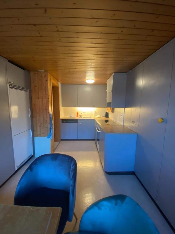 Schoene Ferienwohnung Mit Seeblick Тун Экстерьер фото
