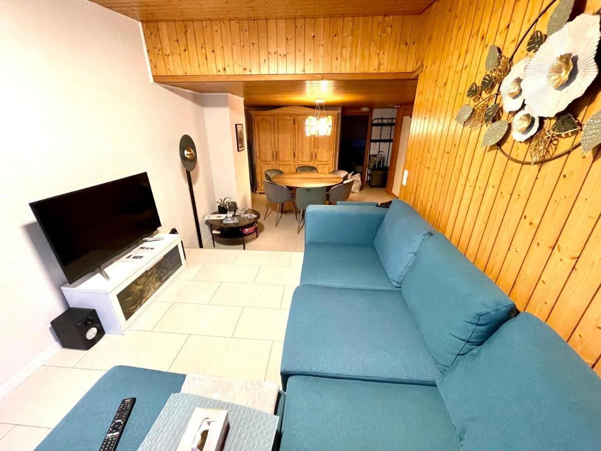 Schoene Ferienwohnung Mit Seeblick Тун Экстерьер фото